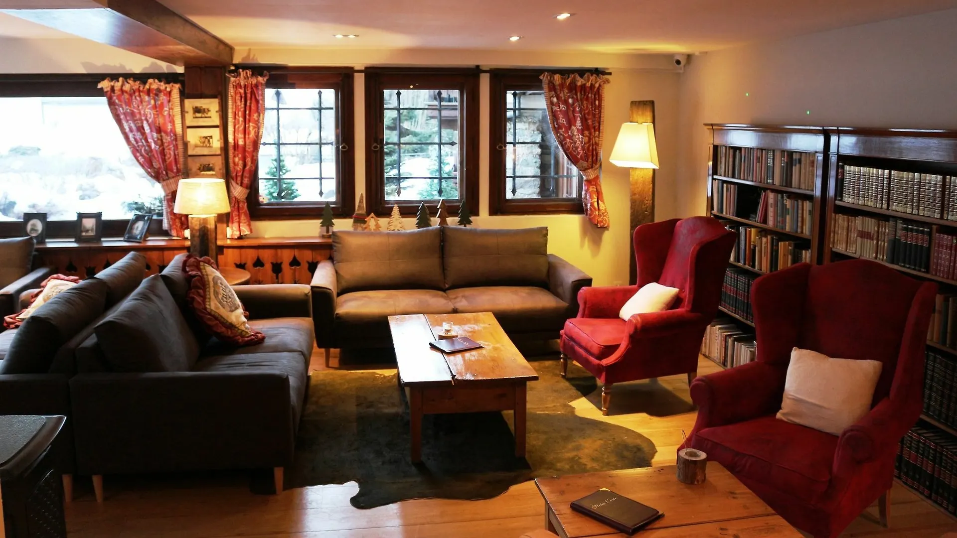 ***  Au Vieux Moulin Hotel Megève França